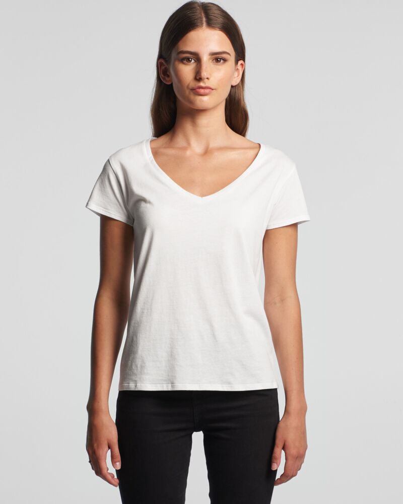 LA BREA V-NECK Thumbnail